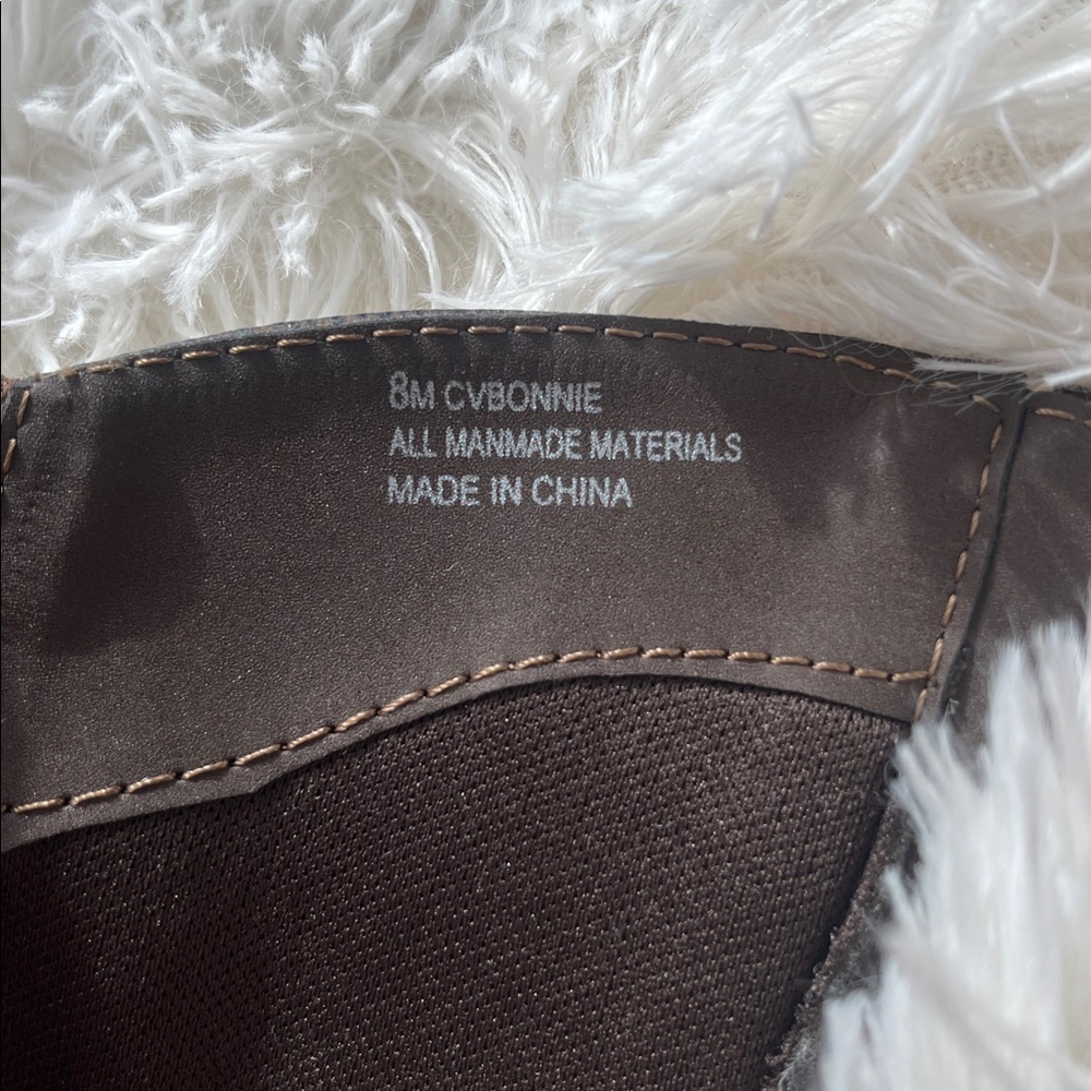 Crown Vintage Brown Ankle Boots - Picture 4 of 4